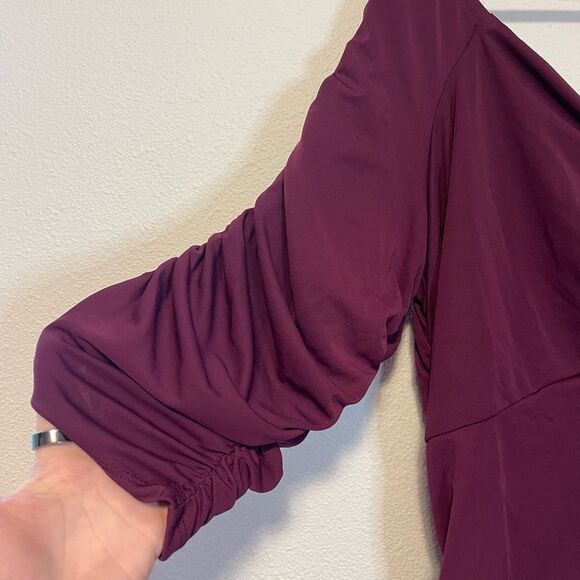 Torrid Burgundy Purple Off Shoulder Jersey Dress Size 4 NWT - Picture 4 of 9